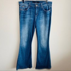 Joe’s Jeans flared leg size 29 Elizabeth Wash